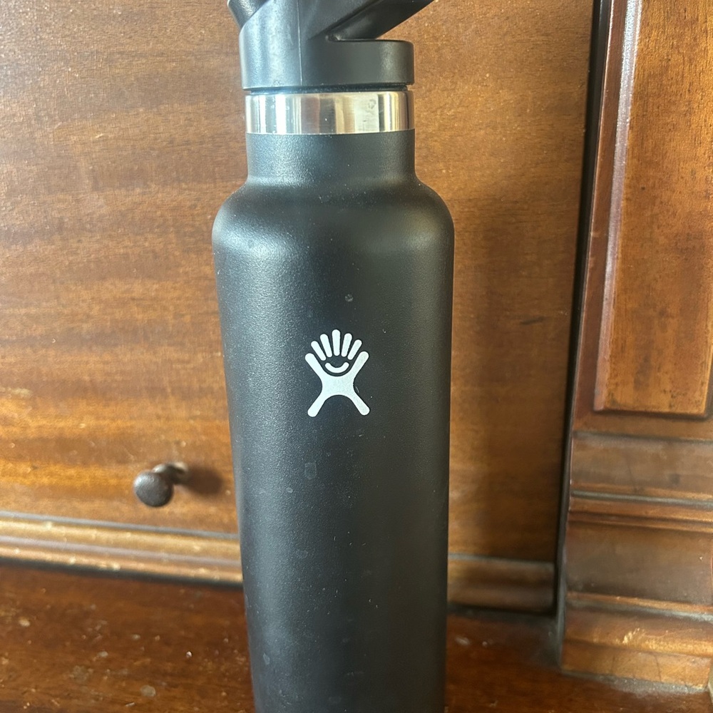 21 oz Black Hydro Flask